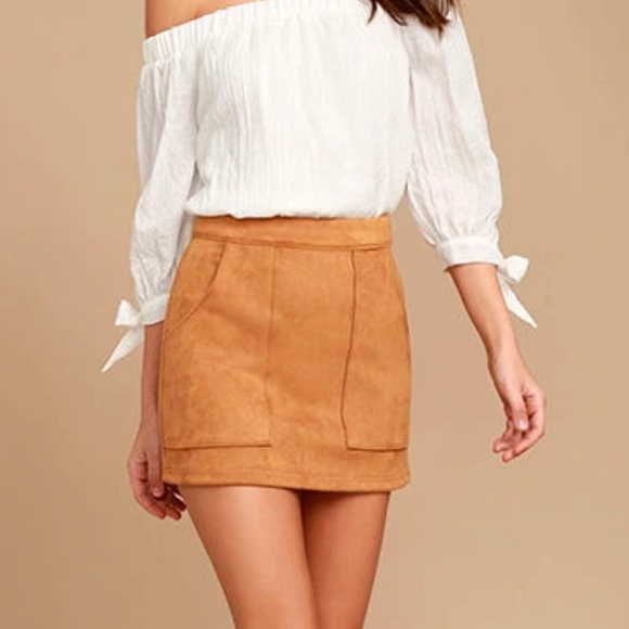Lulus Suede Tan Mini Skirt, hardly worn. Simply Perf Tan Suede Mini Skirt Honey - Picture 3 of 9